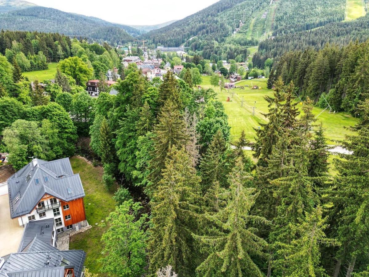 Apartment Alaska Harrachov Eksteriør billede